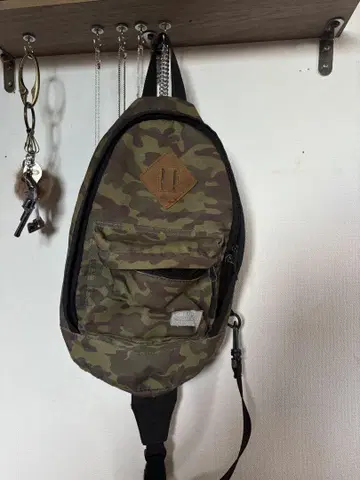 카모플라쥬 슬링백 나일론제