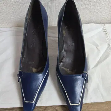네이비 하이힐 올디스 7cm 힐