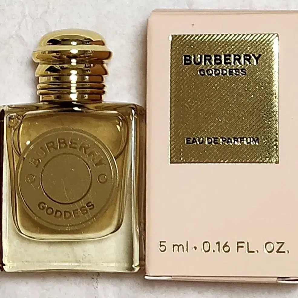 Fragrance Burberry Dark Russet Lip Velvet Crush – Dark Russet In