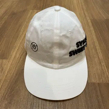 [ SY32 SWEET YEARS ] 캡 화이트
