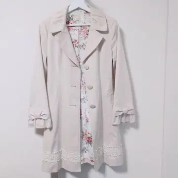 [ 새상품급 ] L'EST ROSE 트렌치코트 롱 리본 레이스 화이트