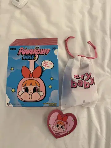 POPMART 파워퍼프걸 CRY BABY BLOSSOM