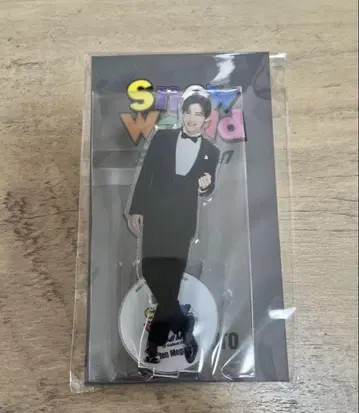 Snow Man 메구로 렌 아크릴 스탠드 Snow World