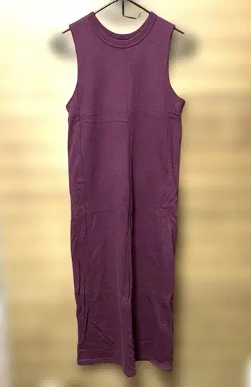 searoomlynn 슬리브리스 원피스