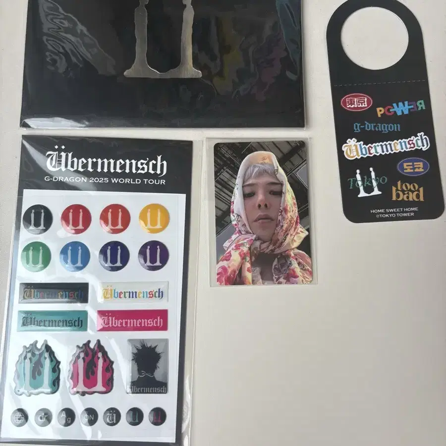 G-DRAGON | 지드래곤 G-dragon Japan Exhibition MD Desk Mat on