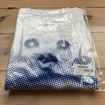 SUNSUN meets ISETAN 티셔츠 L사이즈 새상품
