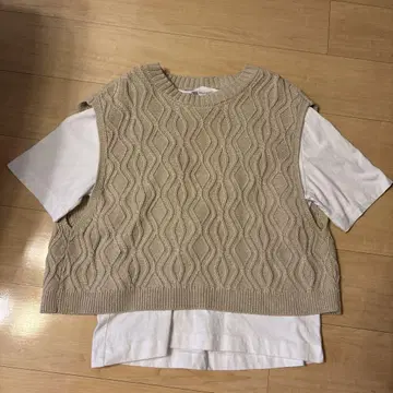 ZARA 베이지 케이블 니트 오픈 백 베스트