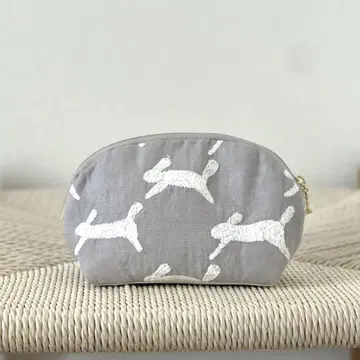 미나 페르호넨 쉘 파우치 runrunrun light gray