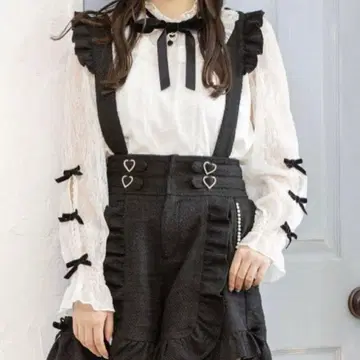 LIZLISA 서스펜더 프릴 숏팬츠