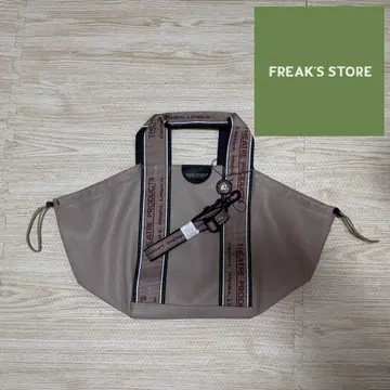 [새상품 미사용] FREAK'S STORE 베이지 토트백