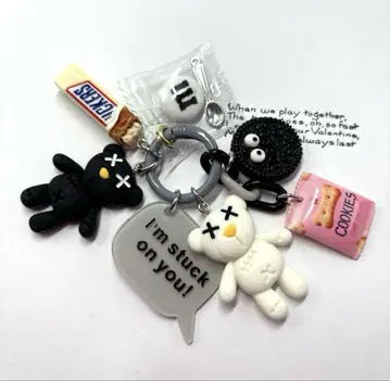 [ black x white? ] 짤랑짤랑 키링