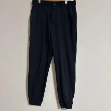 S UNIQLO 스포츠 블랙 슬림핏 팬츠 허리밴딩