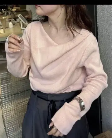 오프숄 리브 니트