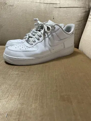 에어포스1 화이트 27.5cm