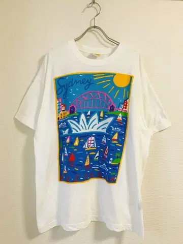 vintage Done Art and Design Sydney 티셔츠