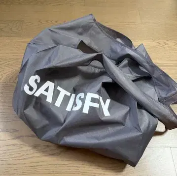 미사용 SATISFY Running tote bag 그레이 에코백