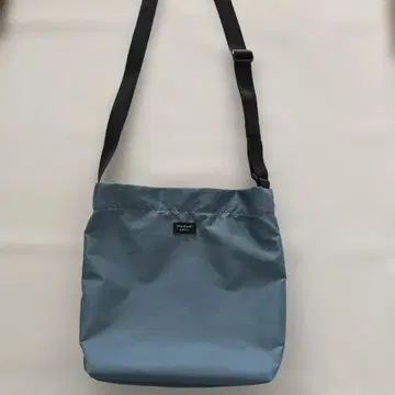 스탠다드 서플라이 숄더백 EASY SHOULDER