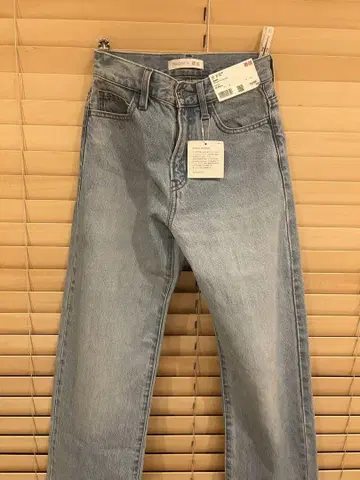 UNIQLO JW ANDERSON 스트레이트 청바지 22