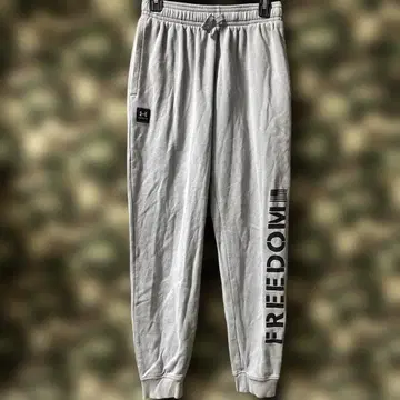 미군 UNDER ARMOUR FREEDOM 팬츠 사이즈 M