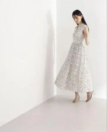 내추럴 뷰티 베이직 보타니컬 프린트 원피스