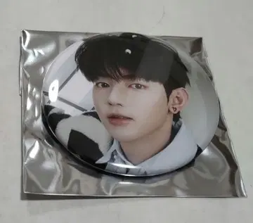 ZB1 장하오 MELTING POINT HMV 캔뱃지