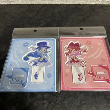 신비한 별의 쌍둥이 공주 in TreeVillage cafe