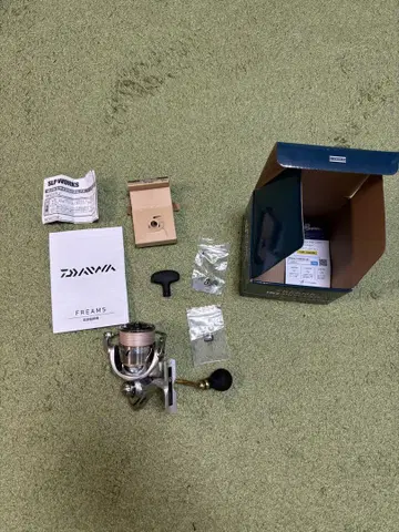 DAIWA 21 FREAMS LT3000CXH 스피닝 릴