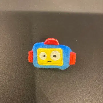 TREASURE TRUZ 아사히 히쿤 핀 배지 가격 인하