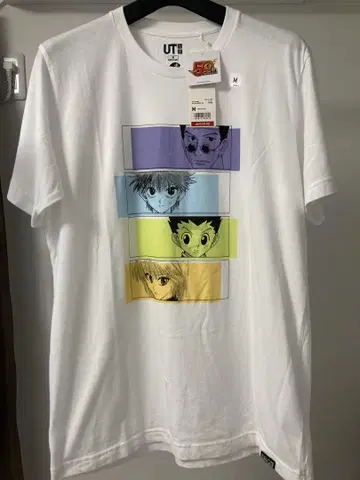 UNIQLO 헌터헌터 T셔츠 M 사이즈