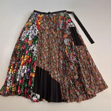 Sacai 꽃무늬 플리츠 롱 스커트