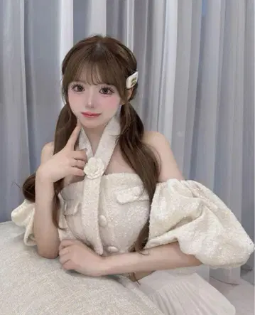 택 포함 새상품 홀터넥 오프숄더 트위드 상의