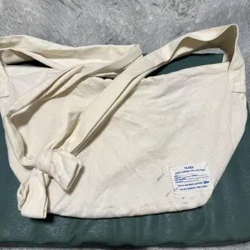 아이보리 캔버스 숄더백 빔스