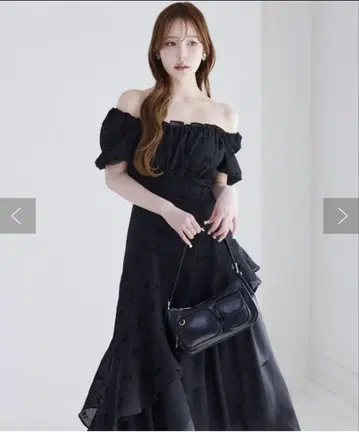 NICE CLAUP 언발란스 티어드 롱 원피스