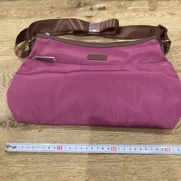 핑크 나일론 숄더백