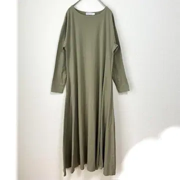 올리브색 긴팔 A라인 롱 원피스 리조트 얇은 편안한