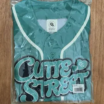 익일 배송 CUTIESTREET 큐스트 이타쿠라 카나 유니폼