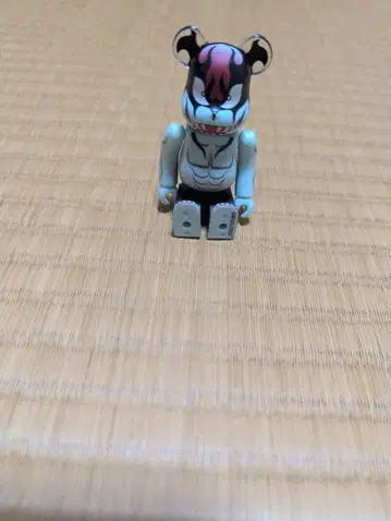 베어브릭 데빌맨