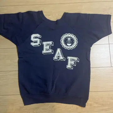Champion SEAF 로고 네이비 맨투맨 티셔츠 세타가야 베이스