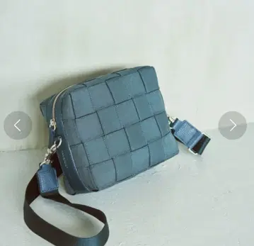 IACUCCI 벨타 숄더백