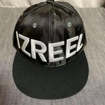 IZREEL 이즈리얼 카모플라쥬 스트라이프 캡