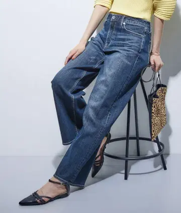 INDIVI 신규 등장! 칭찬받는 데님 와이드 스트레이트 데님 팬츠