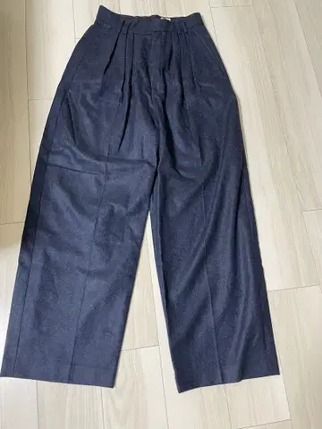 유나이티드 애로우즈 로쿠 팬츠