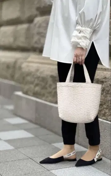 [미사용 새상품] 피오누나르 move 무브 아이보리