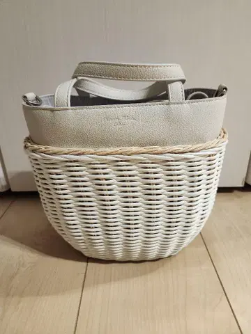 사만사 타바사 디럭스 바스켓백