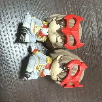 페르소나5 어깨 쿵 아케치 고로