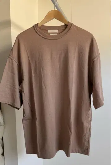 YOKE Oversized Inside-out T-shir