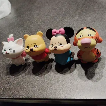 울지 않는 몬 디즈니 캐릭터