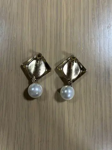 골드 펄 귀찌