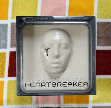 G-DRAGON HEARTBREAKER CD