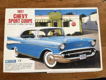 1957 CHEVY SPORT COUPE 프라모델